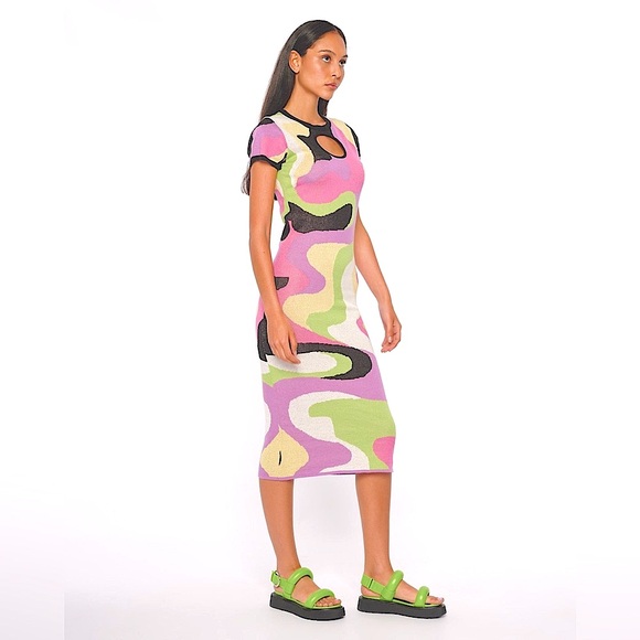 URBAN OUTFITTERS - ANOTHER GIRL COTTON PSYCHEDELIC KNIT CUT OUT MIDI DRESS - Picture 4 of 9